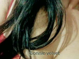 Bonnie_velvet