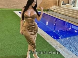 Dahiana_white