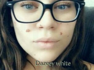 Dazeey_white