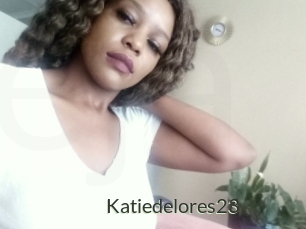 Katiedelores23