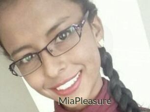Mia_Pleasure