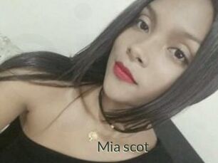 Mia_scot