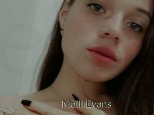 Molli_Evans