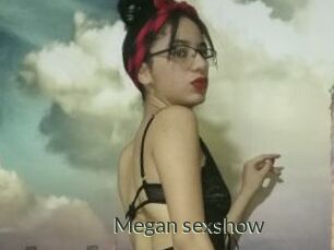 Megan_sexshow