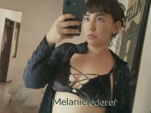 Melaniefederer