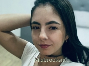 Miabrooksm