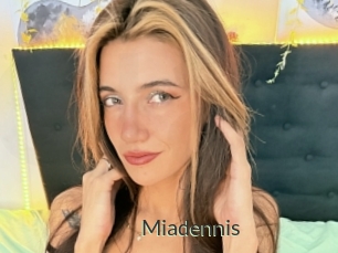 Miadennis