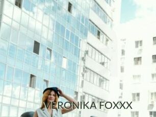 VERONIKA_FOXXX